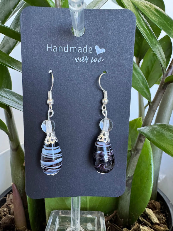 Black and White teardrop Set