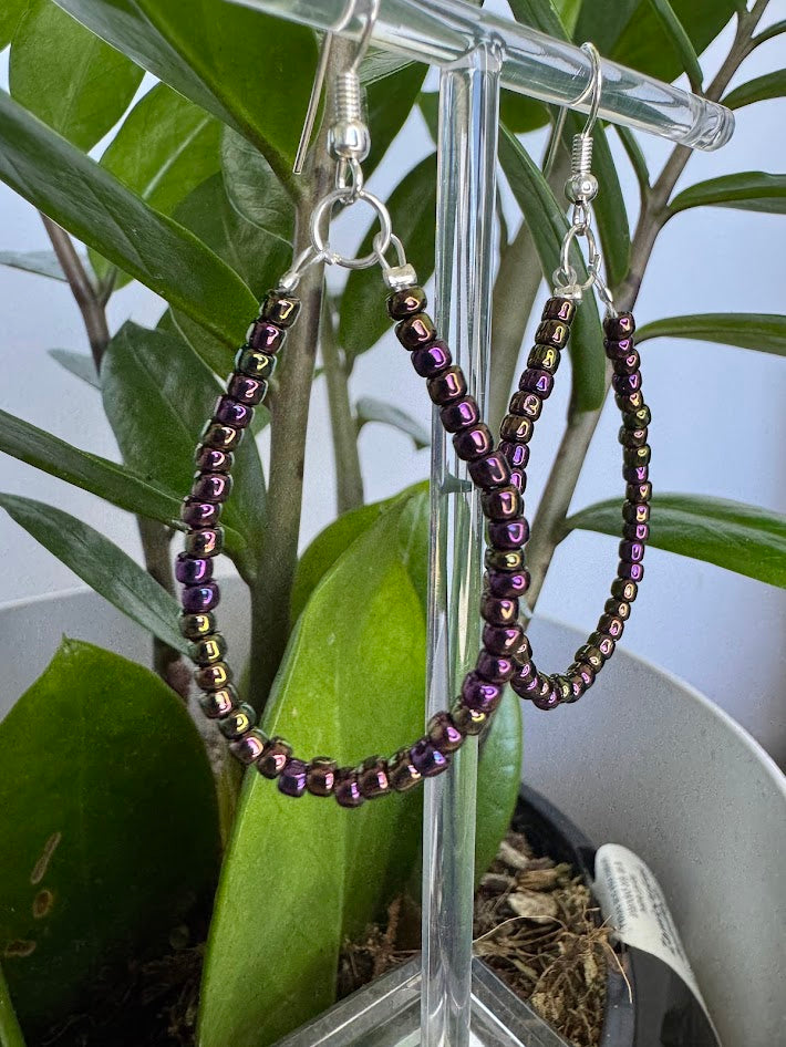 Metallic Iris Seed Bead Oval Hoop
