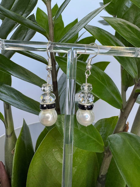 Pearl and Clear Glass Bead